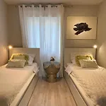 Art *
